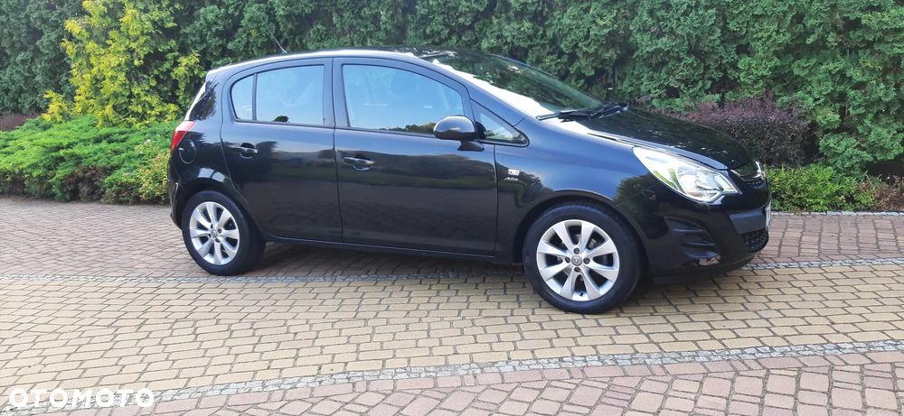 Opel Corsa - 12