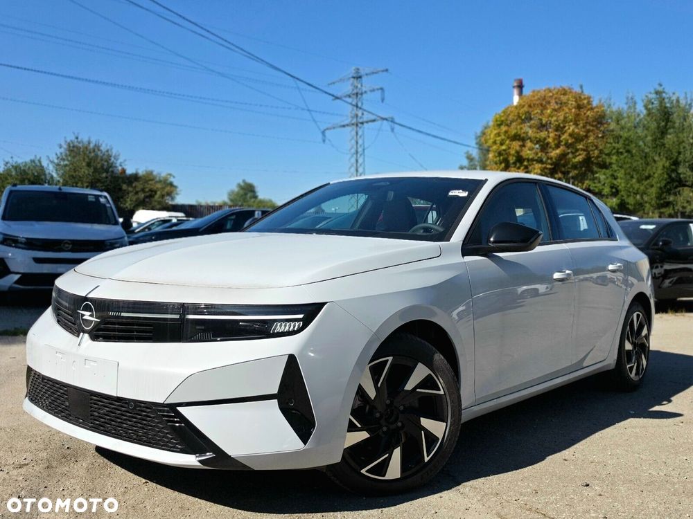 Opel Astra - 1