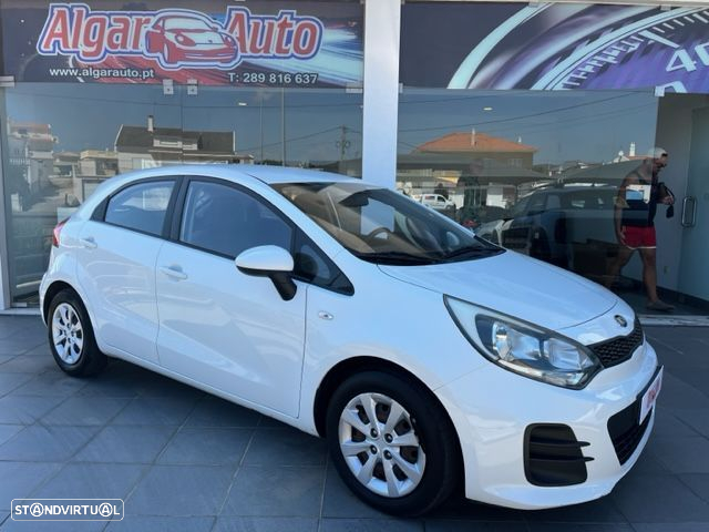 Kia Rio 1.1 CRDi In Town - 8