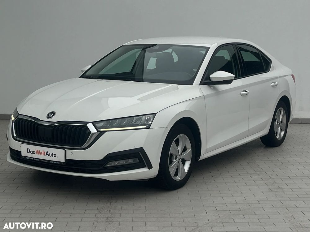 Skoda Octavia 2.0 TDI DSG Ambition - 1
