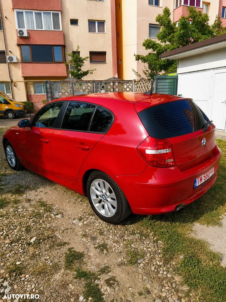 BMW Seria 1 118i - 3