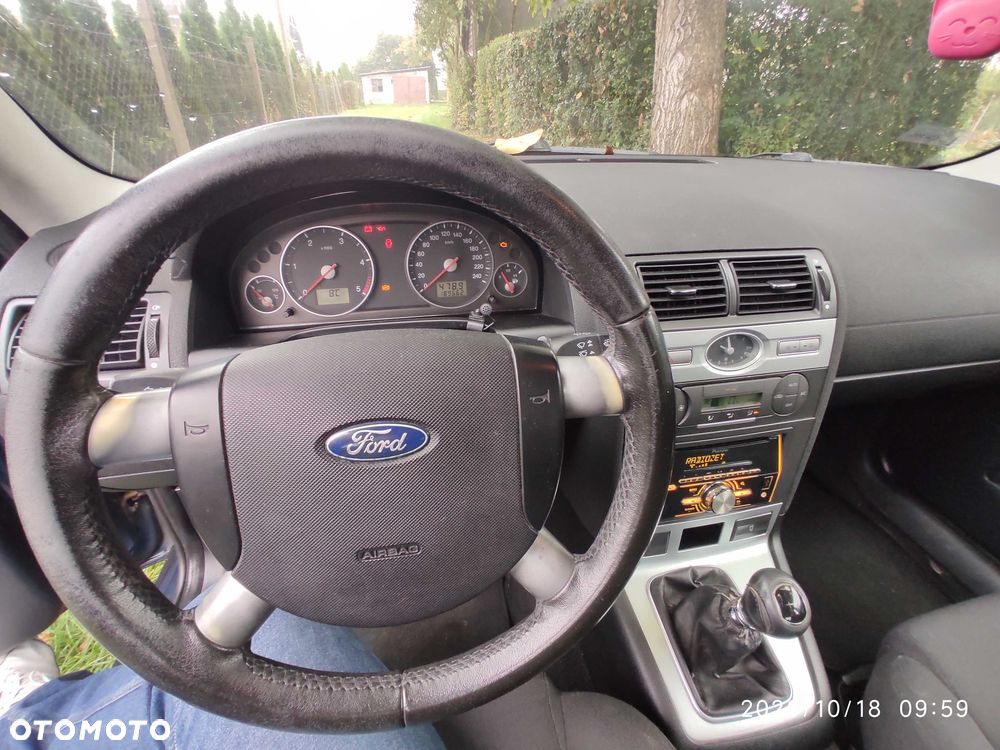 Ford Mondeo - 7