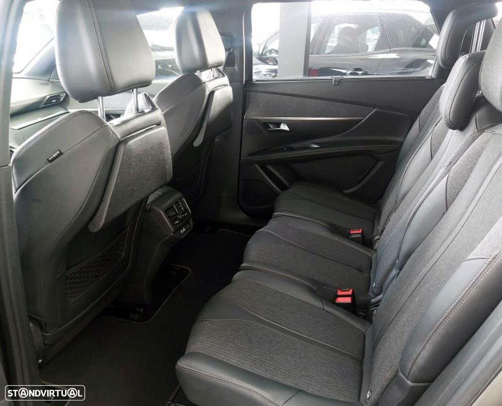 Peugeot 5008 1.5 BlueHDi GT Line EAT8 - 12