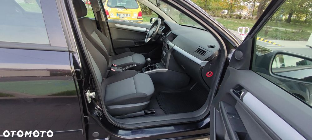 Opel Astra 1.8 Cosmo - 18
