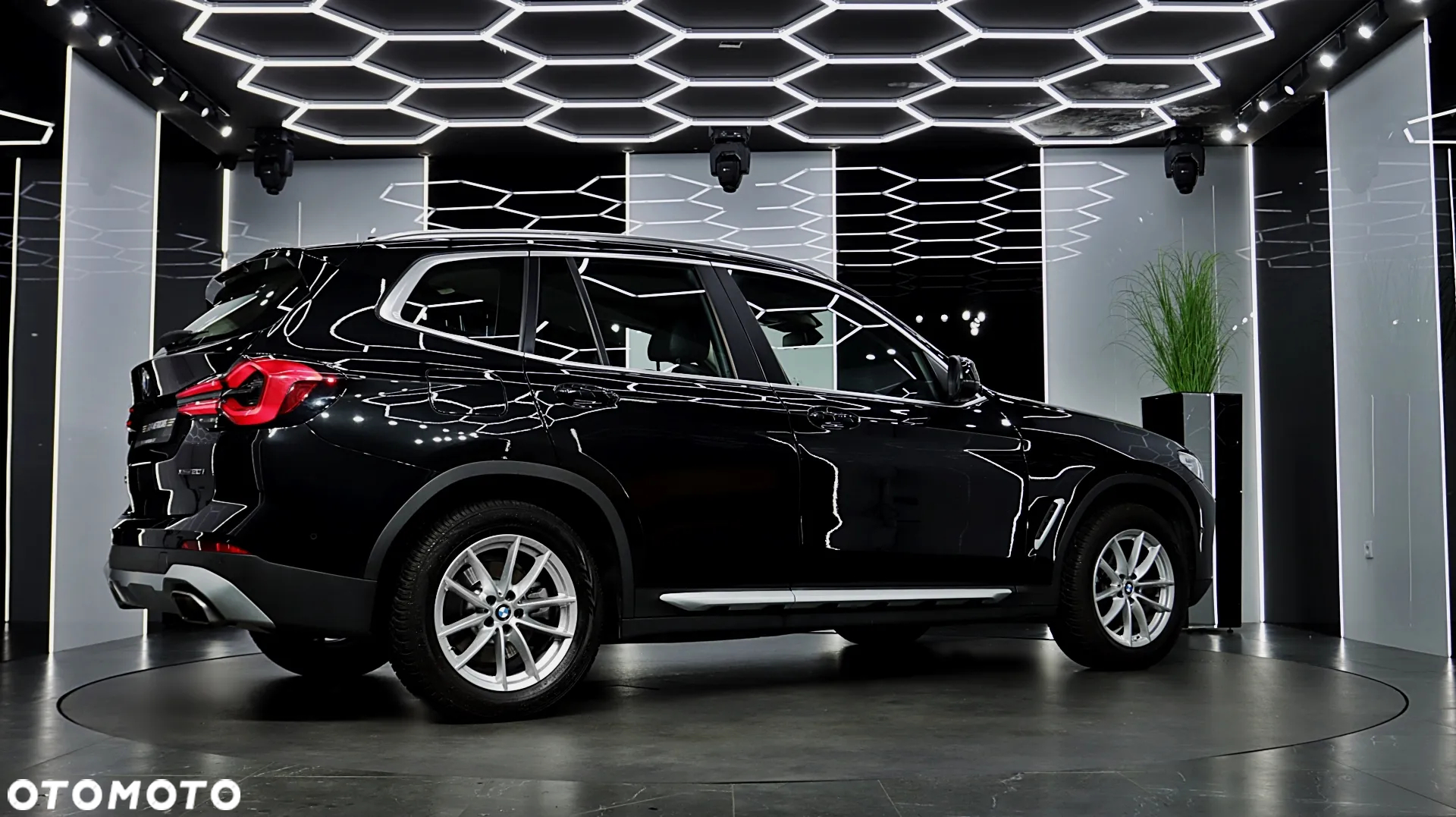 BMW X3 xDrive20i GPF Luxury Line - 9