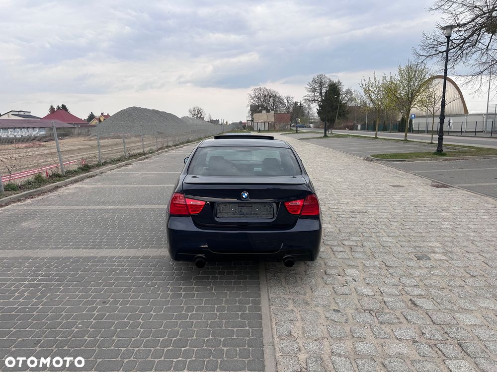 BMW Seria 3 320i Edition Sport - 6