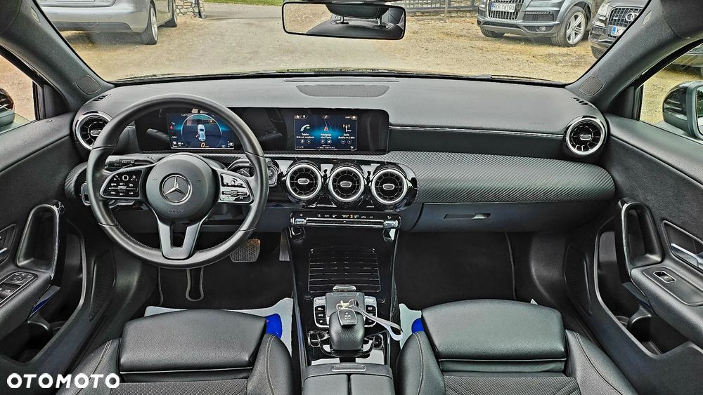 Mercedes-Benz Klasa A 180 Style 7G-DCT - 4
