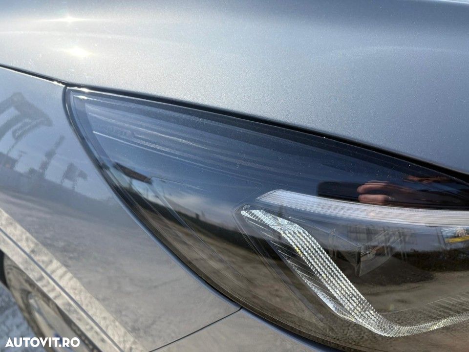 Ford Kuga 2.5 Duratec FWD PHEV ST-Line X - 18