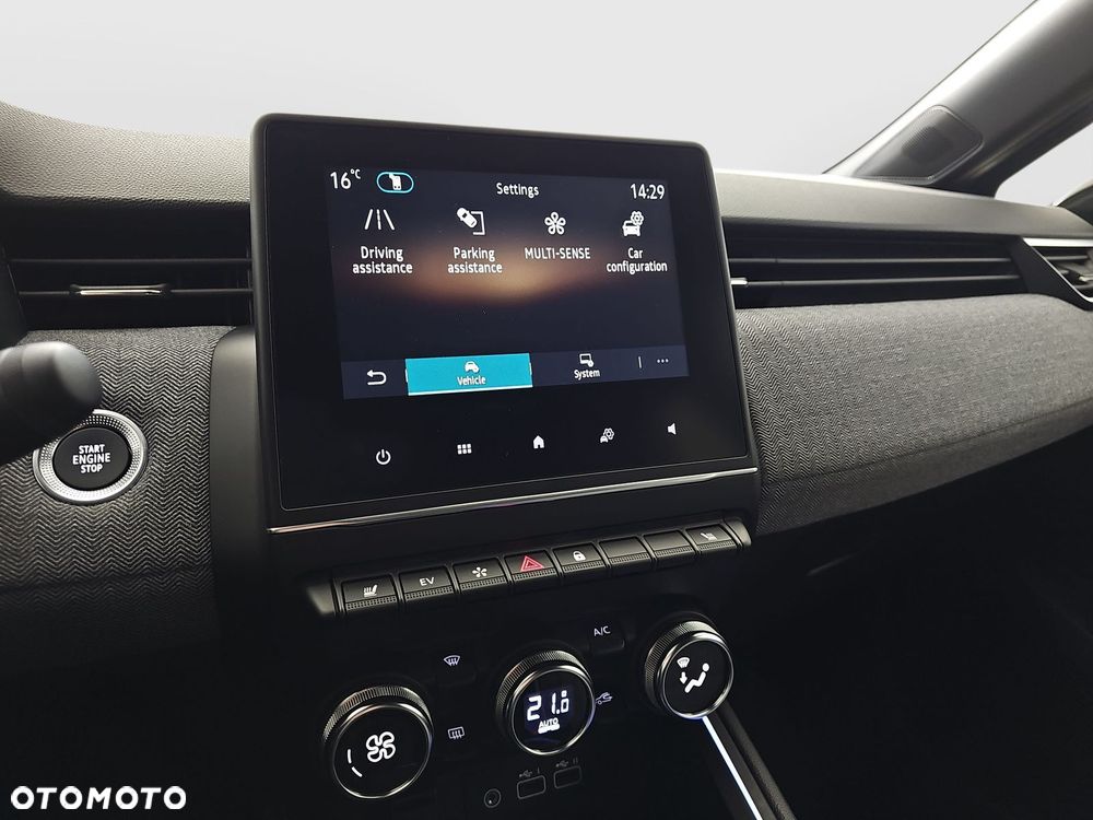 Renault Clio - 22