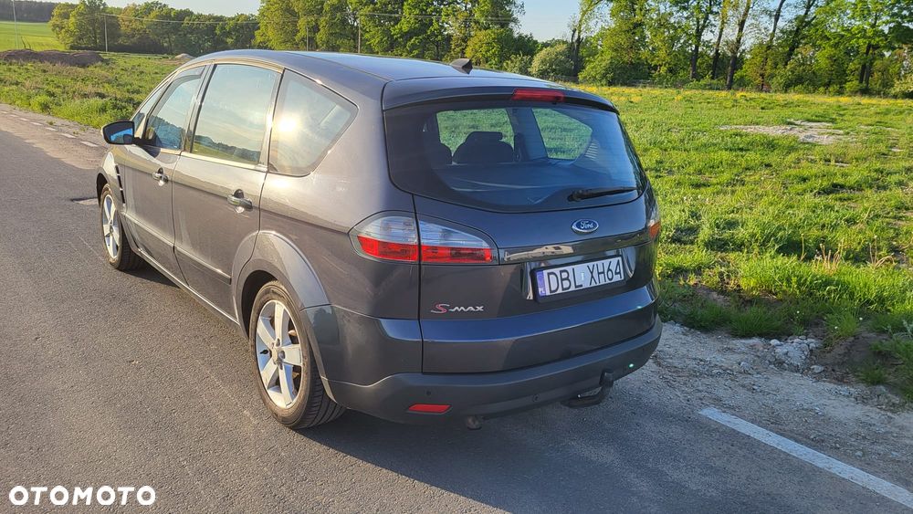 Ford S-Max 2.0 Titanium - 11
