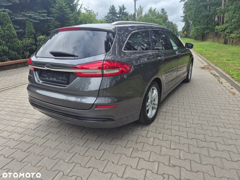 Ford Mondeo 2.0 TDCi STart-Stopp PowerShift-Aut Titanium - 4