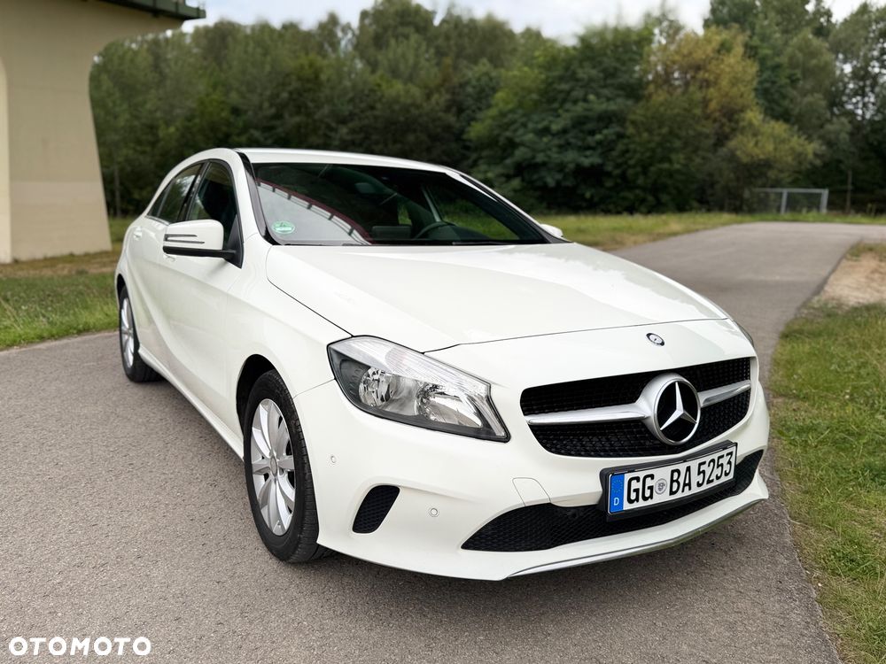 Mercedes-Benz Klasa A 180 Activity Edition - 11