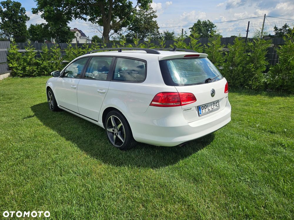 Volkswagen Passat - 3