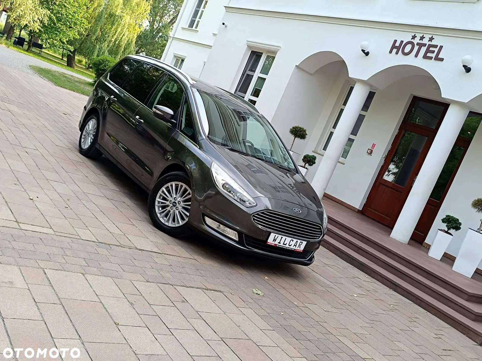 Ford Galaxy 2.0 TDCi Titanium - 36