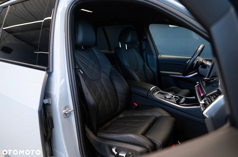 BMW X5 xDrive30d mHEV - 27