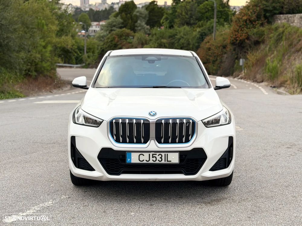BMW iX1 xDrive30 Pack Desportivo M - 3