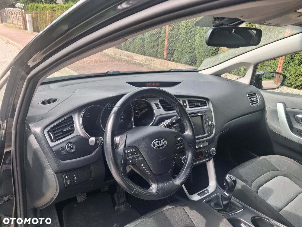 Kia Ceed 1.6 CRDi XL - 4