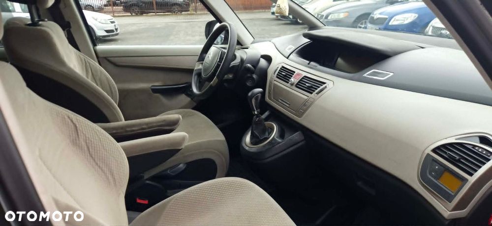Citroën C4 Grand Picasso - 8