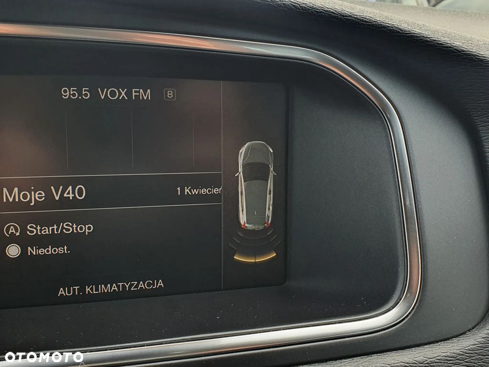 Volvo V40 D3 Kinetic - 29