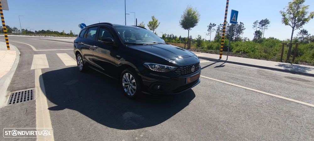 Fiat Tipo Station Wagon 1.3 M-Jet Lounge Tech - 3