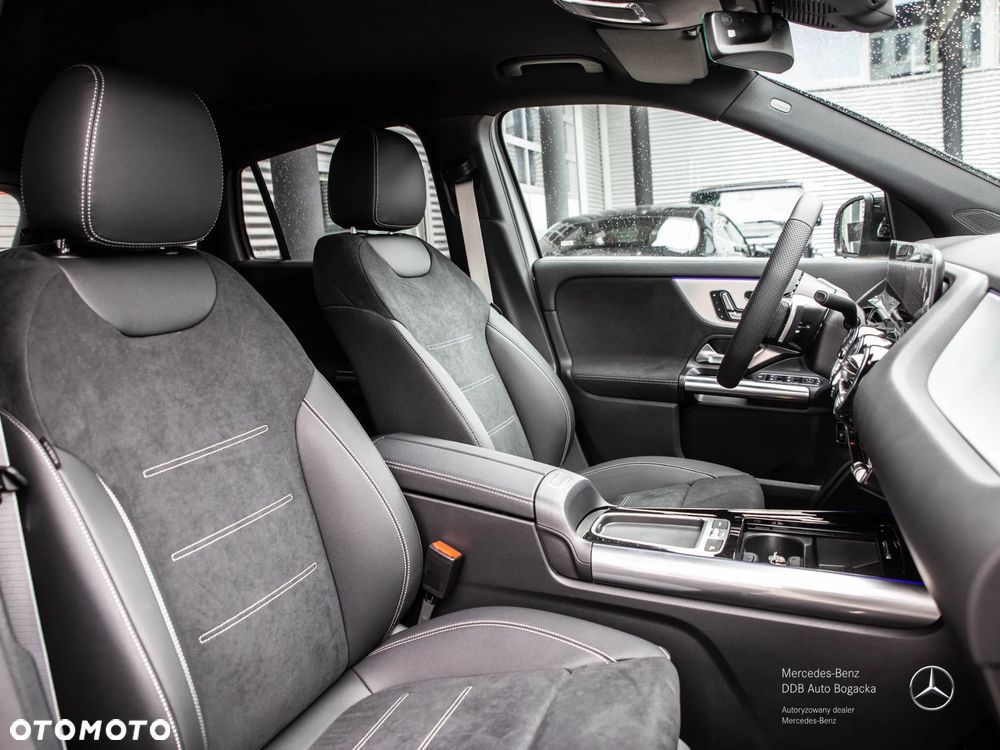 Mercedes-Benz GLA 200 mHEV AMG Line 7G-DCT - 7