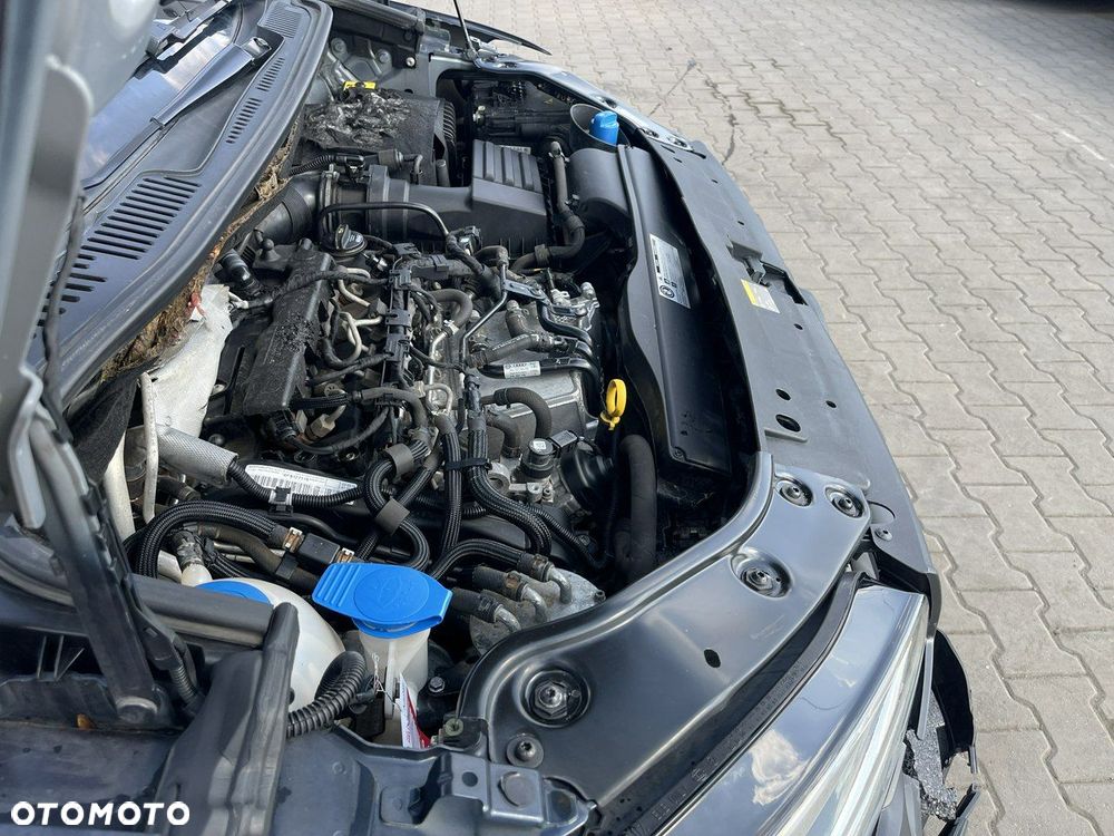 Volkswagen Caddy 2.0 TDI Comfortline - 14