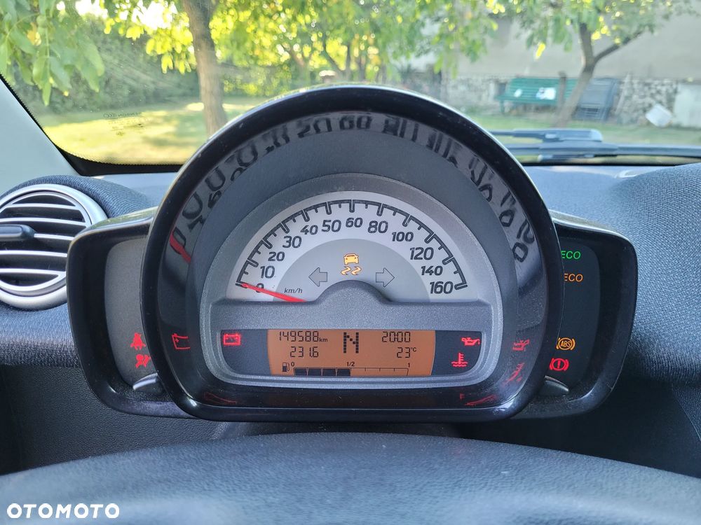 Smart Fortwo softouch pure micro hybrid drive - 17