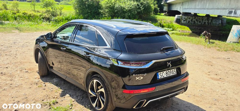 DS Automobiles DS 7 Crossback - 11