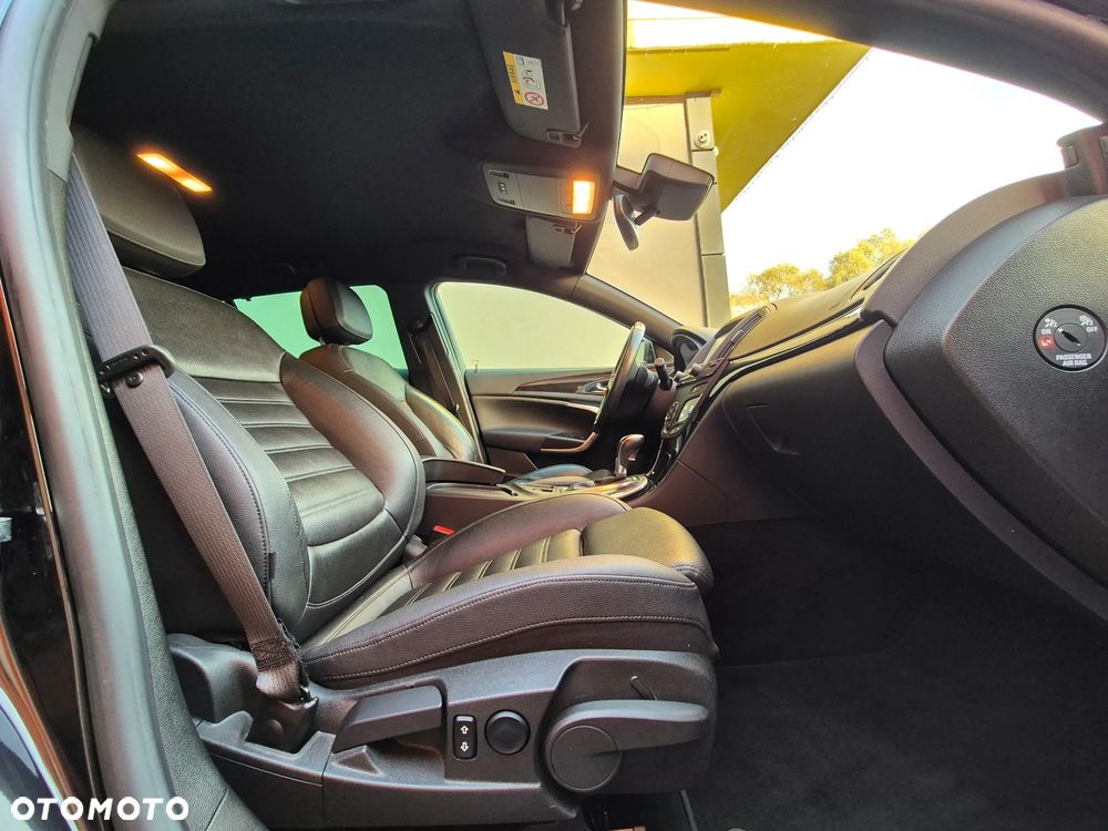 Opel Insignia 2.0 CDTI automatik Business Innovation - 21