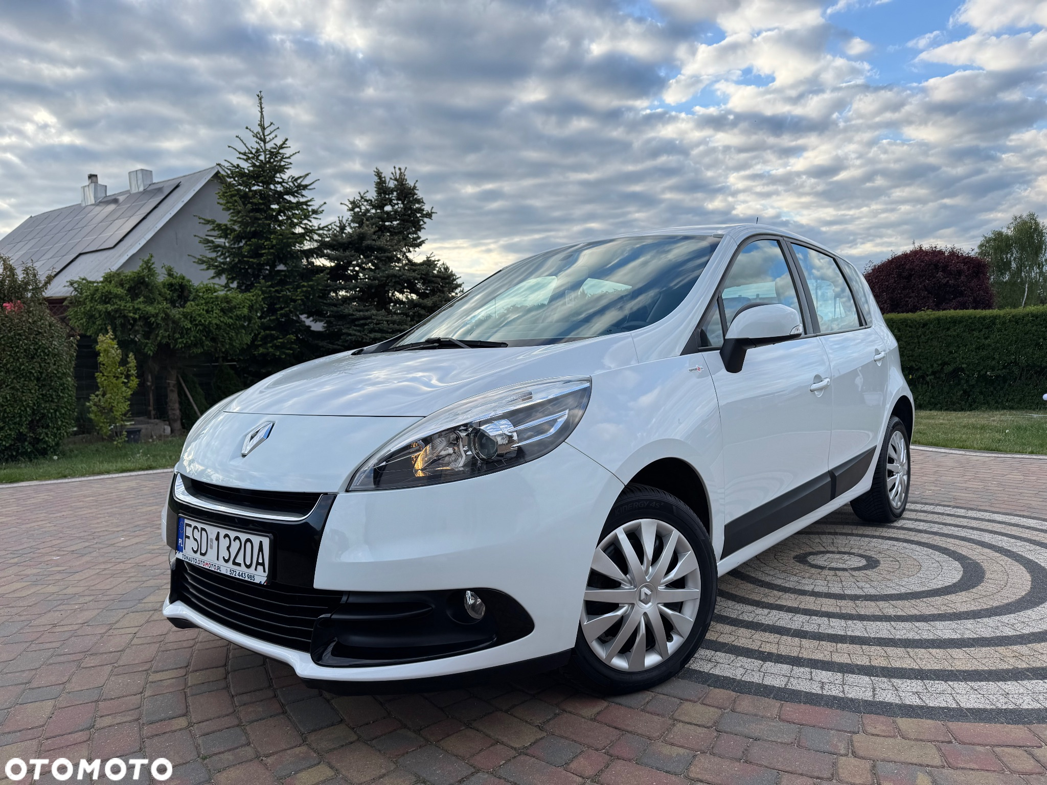 Renault Scenic - 2