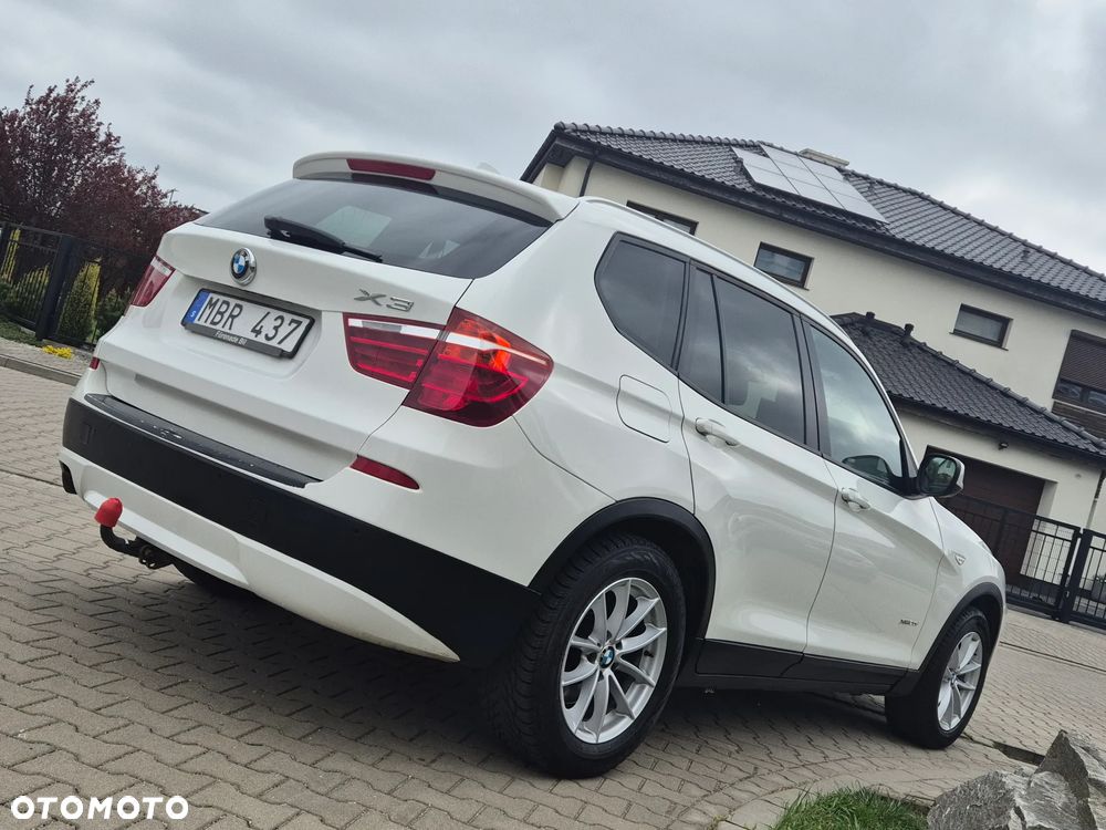 BMW X3 xDrive20d - 13