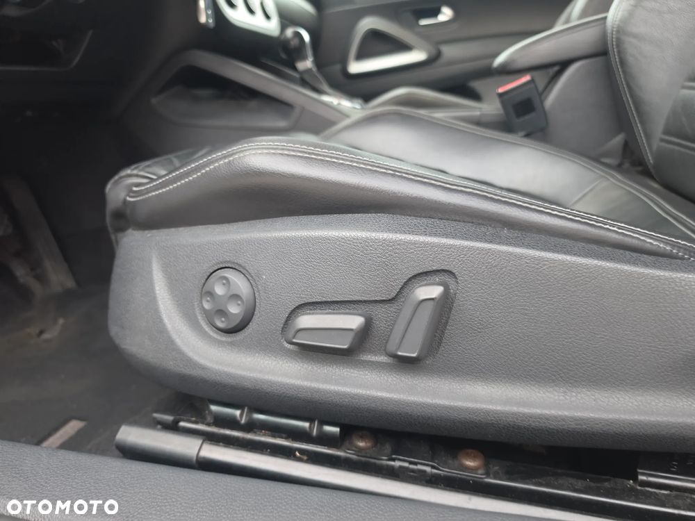 Volkswagen Scirocco - 32