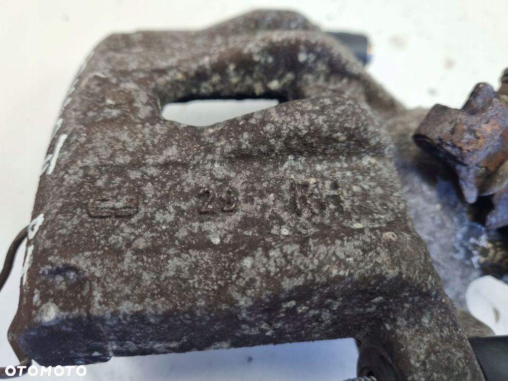 Volvo V40 II TYLNY ZACISK HAMULCOWY prawy tył Pasażera P.T ATE - 9