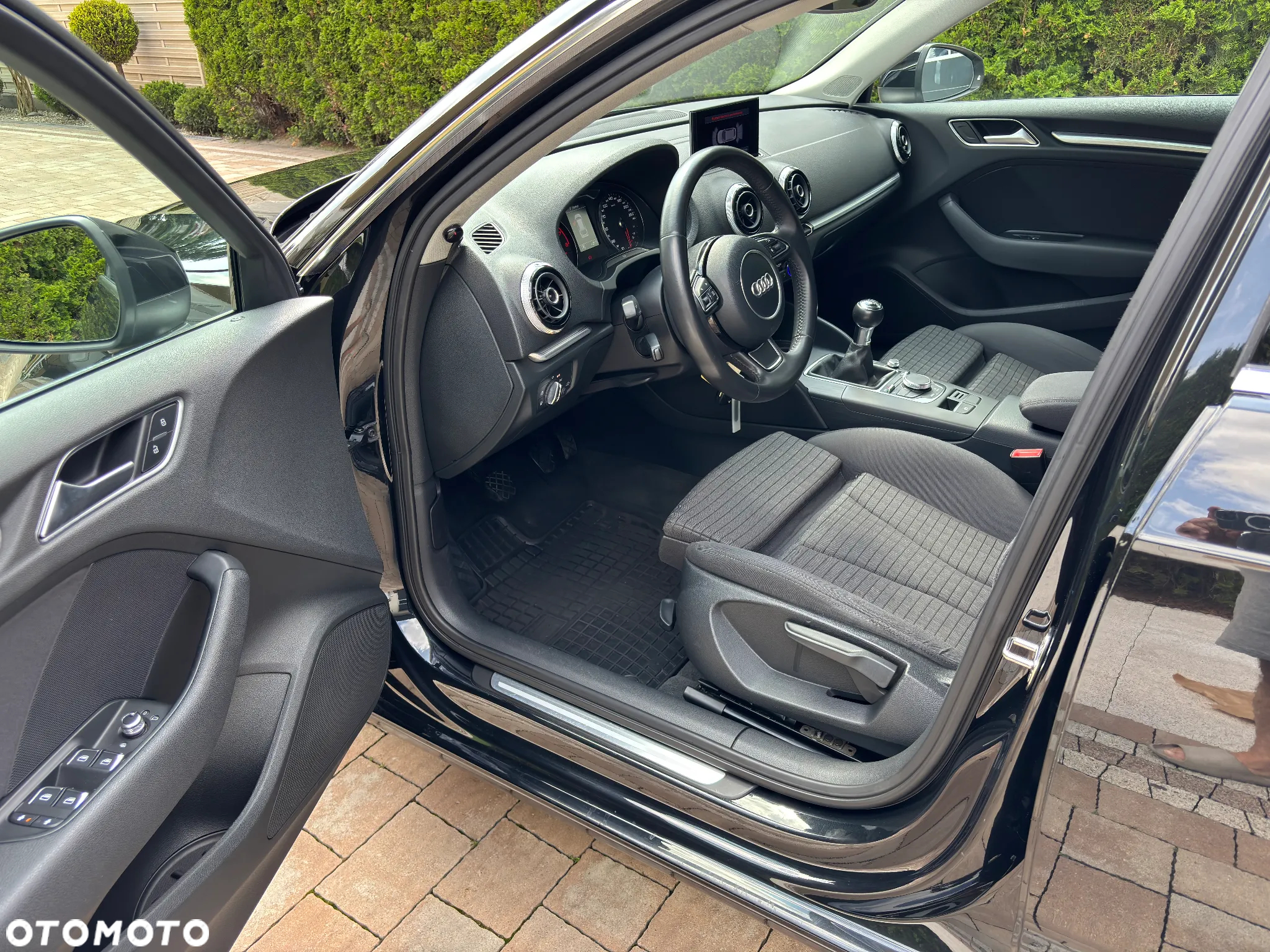 Audi A3 1.4 TFSI CoD Ambiente - 28