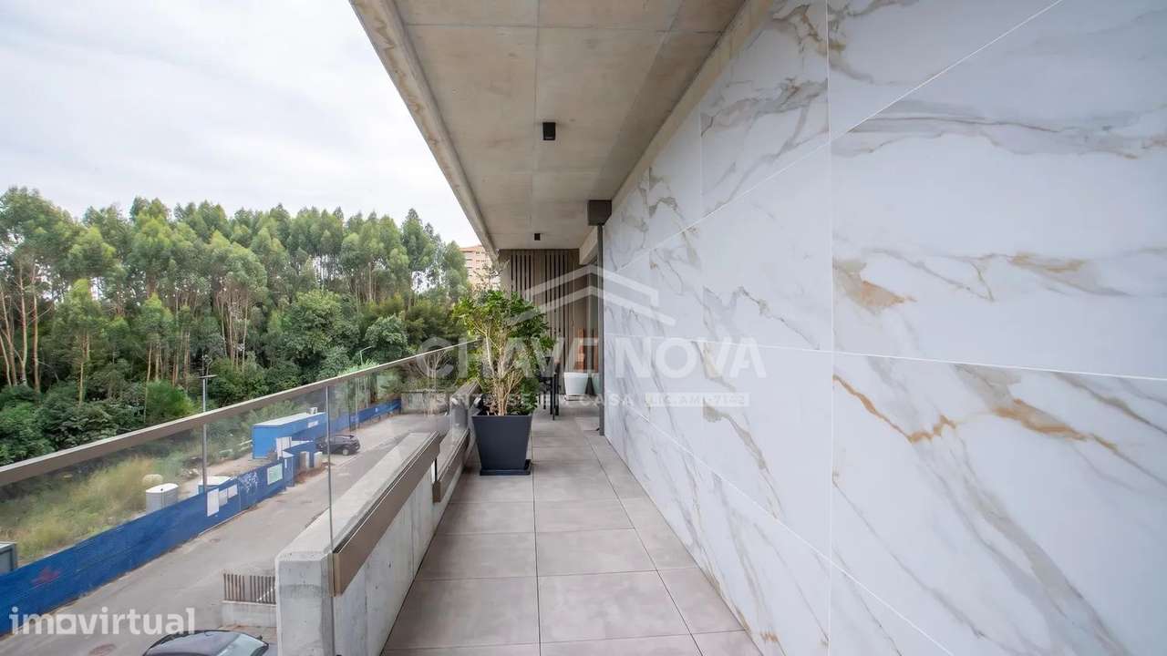 Apartamento T3 c/ 2 Lugares de Garagem em Mafamude (El Corte Inglés) - Grande imagem: 5/35