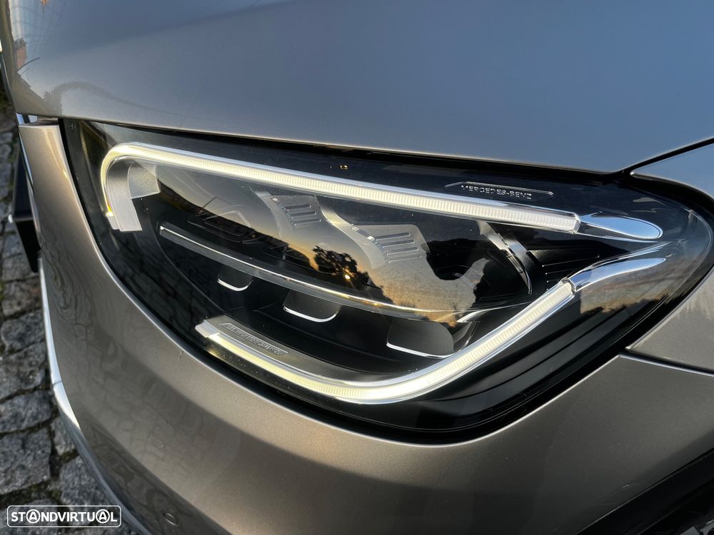 Mercedes-Benz GLC 300 - 20