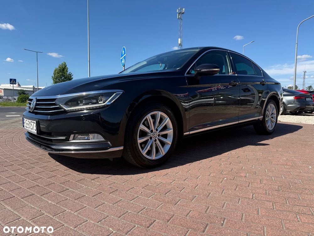 Volkswagen Passat 1.8 TSI BMT Highline - 33