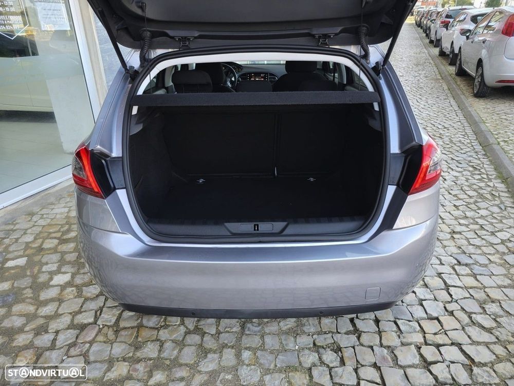Peugeot 308 1.5 BlueHDi Style J17 - 13