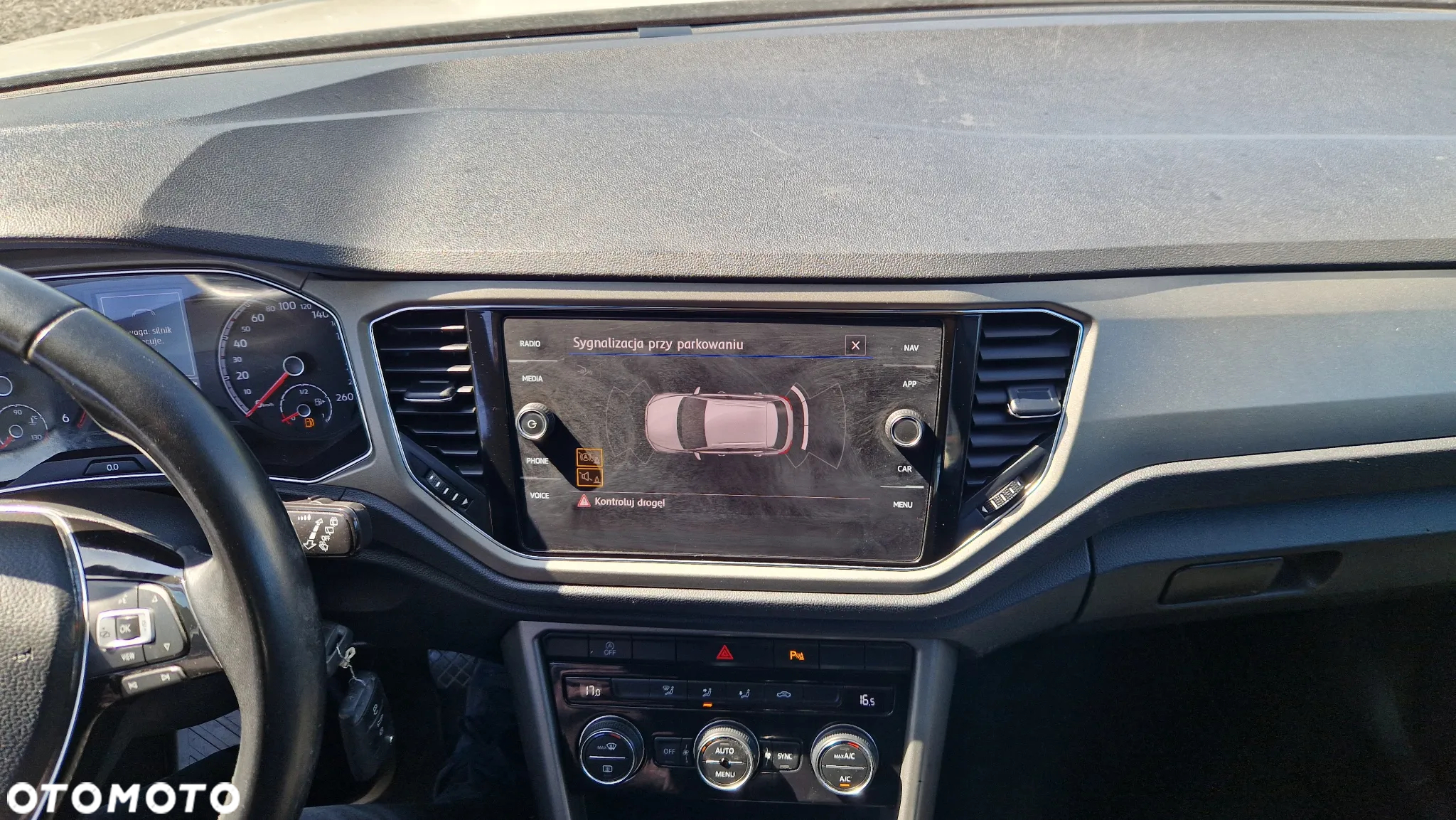 Volkswagen T-Roc 1.6 TDI SCR - 13