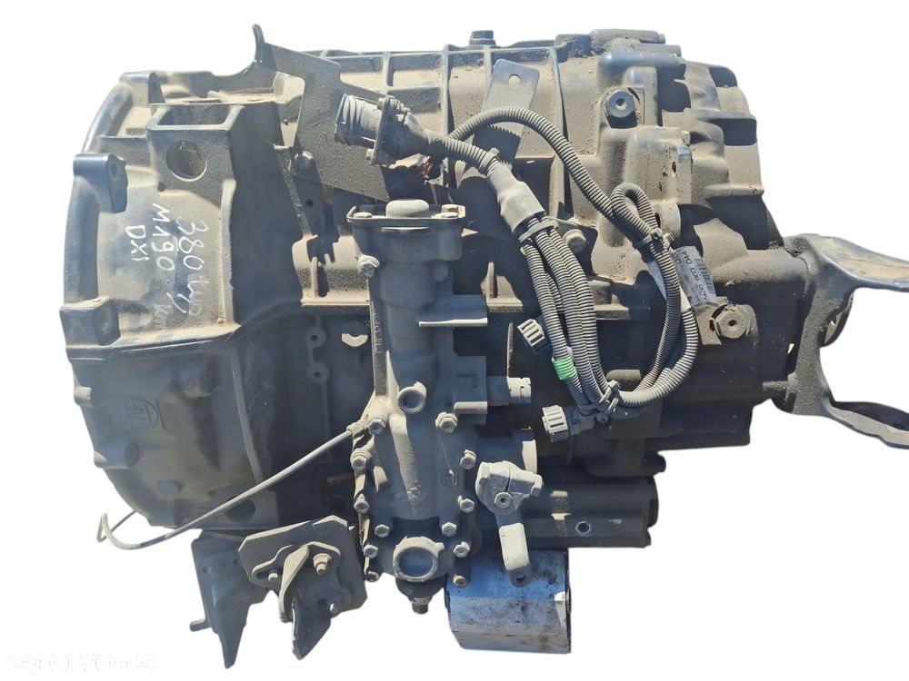 SKRZYNIA BIEGÓW ZF 6S800 RENUALT MIDLUM DXI ,VOLVO FL - 3