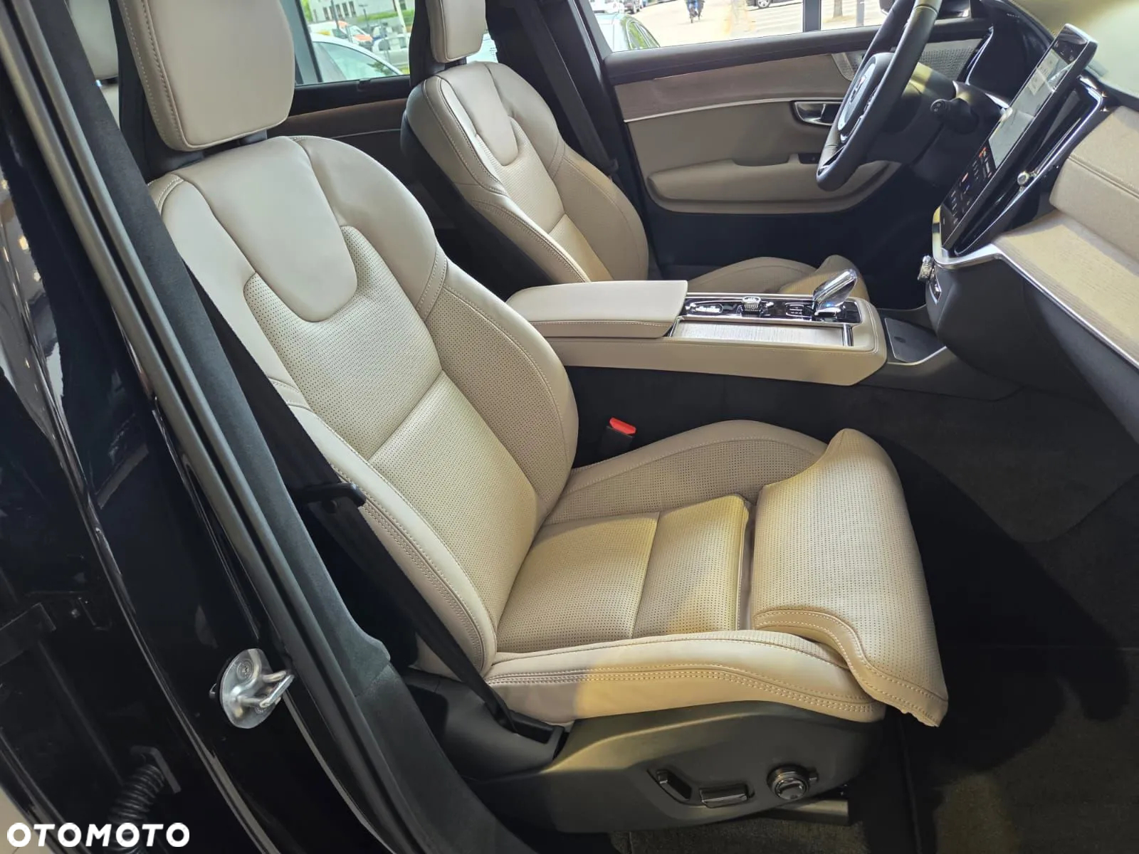 Volvo XC 90 - 15