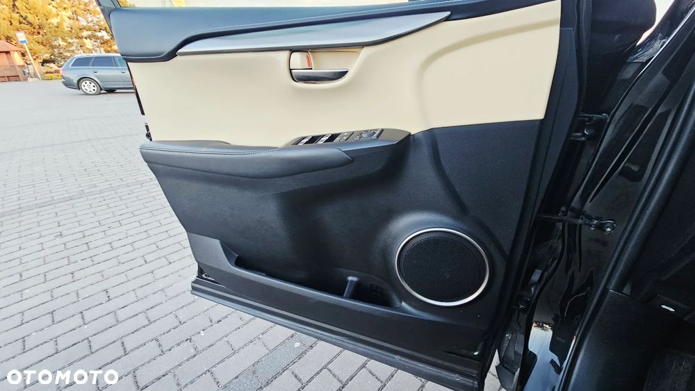 Lexus NX 300 Comfort AWD - 27