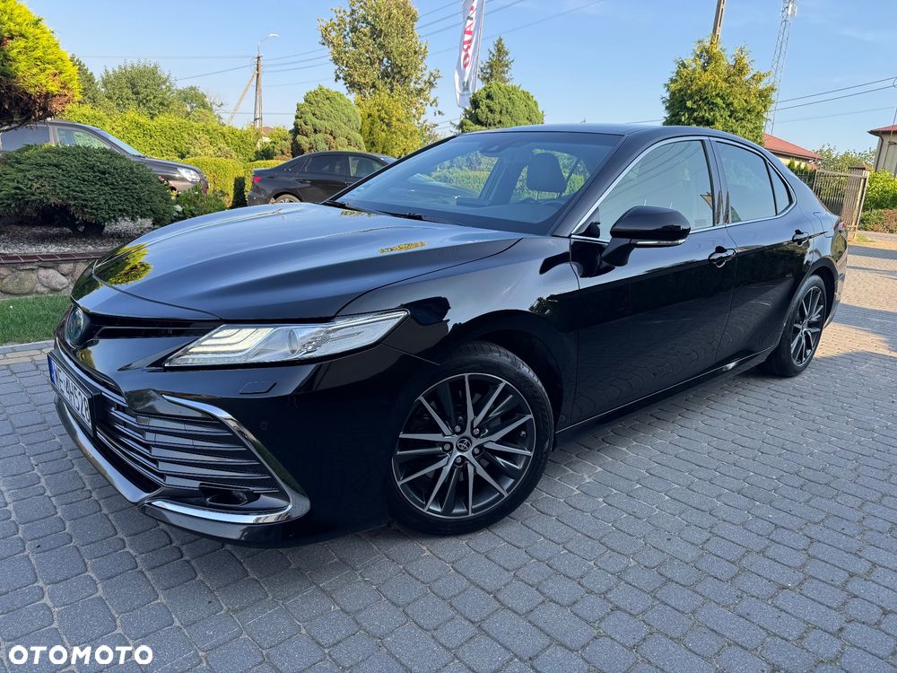 Toyota Camry 2.5 Hybrid Executive CVT - 2