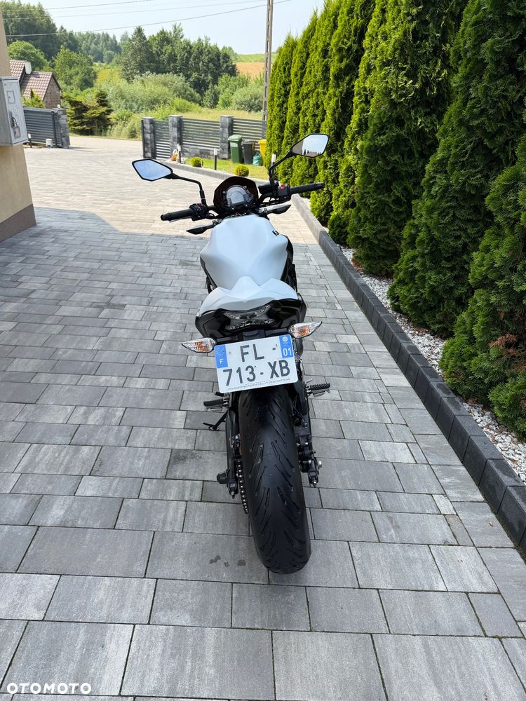 Kawasaki Z 650 - 11