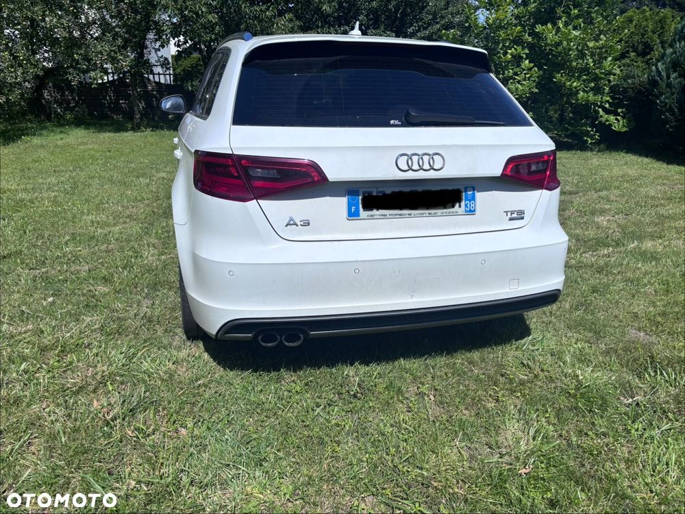 Audi A3 Sportback - 6
