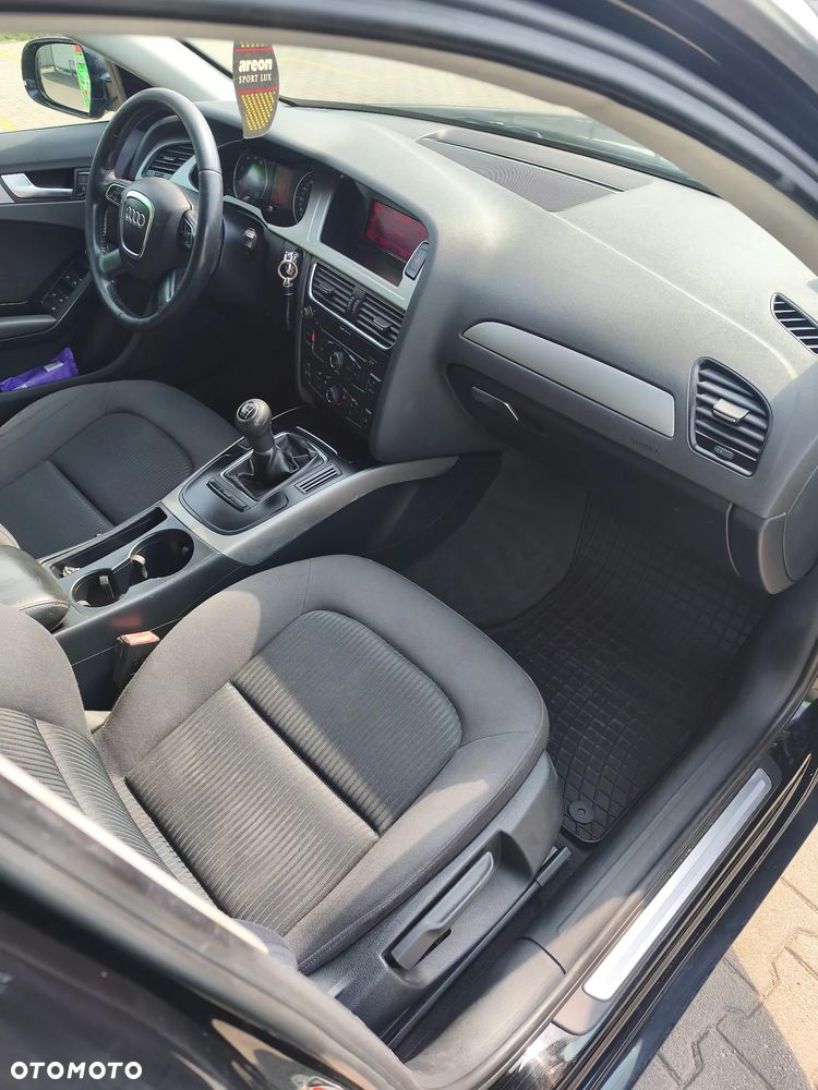 Audi A4 Avant 2.0 TFSI - 8