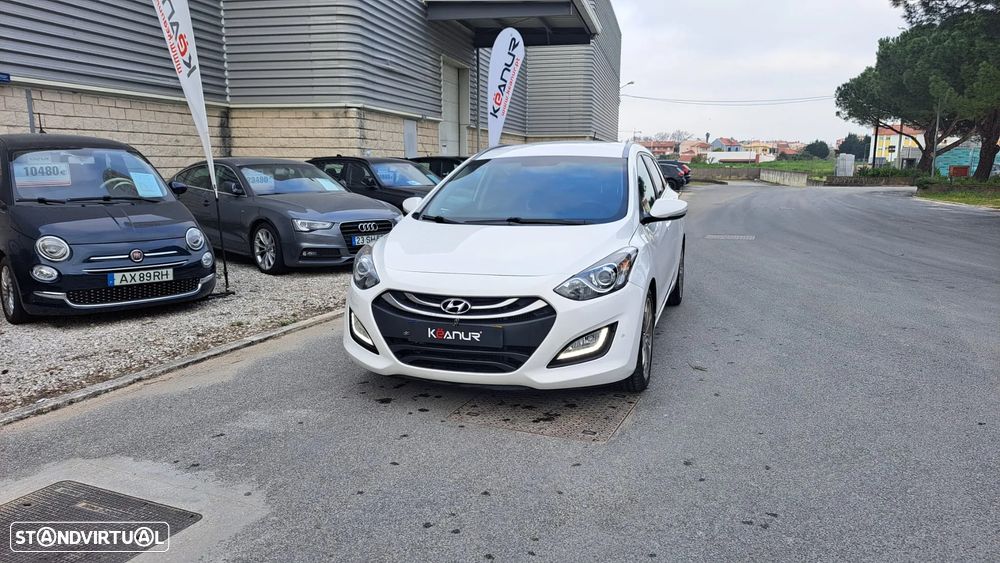 Hyundai i30 SW 1.6 CRDi Style - 11