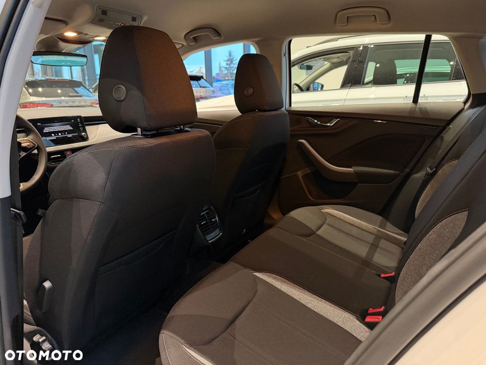 Skoda Scala 1.5 TSI Selection DSG - 21