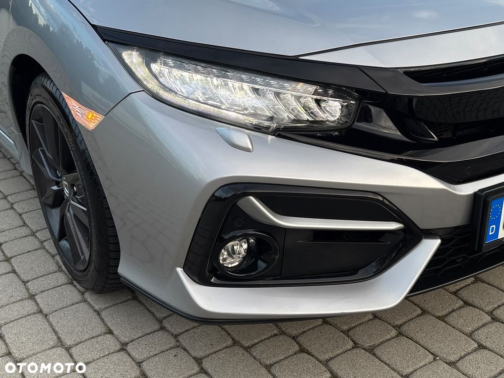Honda Civic 1.0 i-VTEC Turbo Executive Sport Line - 22