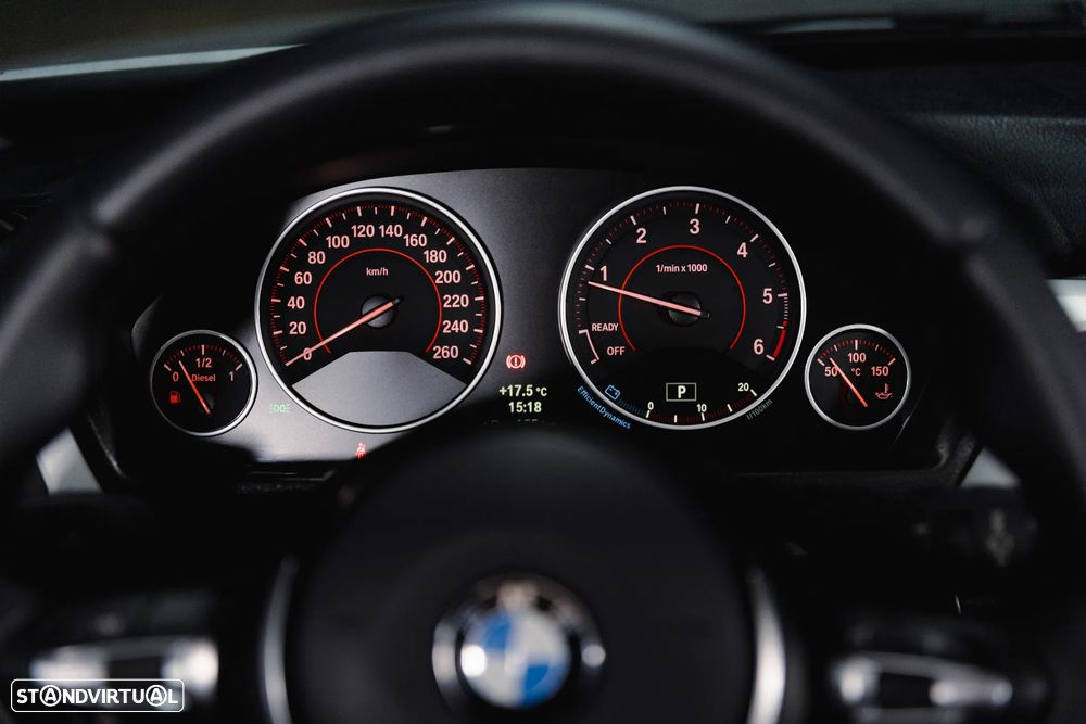 BMW 320 d Auto Pack M - 16